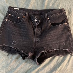 Levi’s 501 shorts size 34